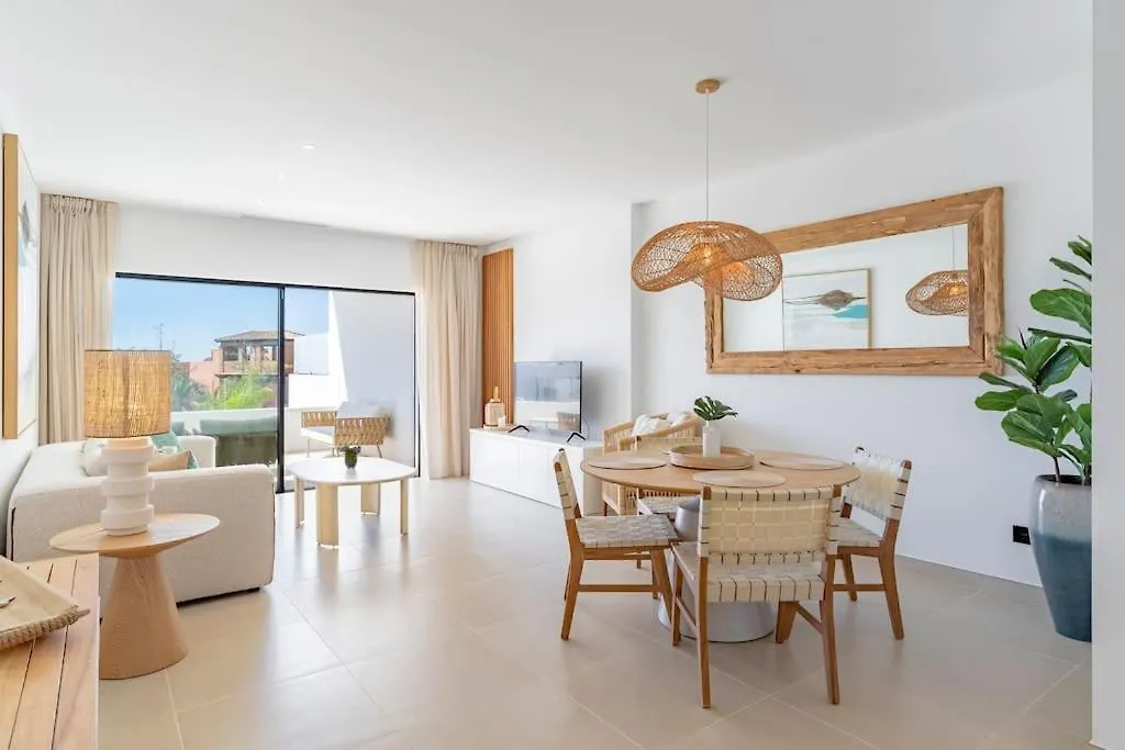 Modern 2 Bed Apt In Casares Bahia de Casares 公寓